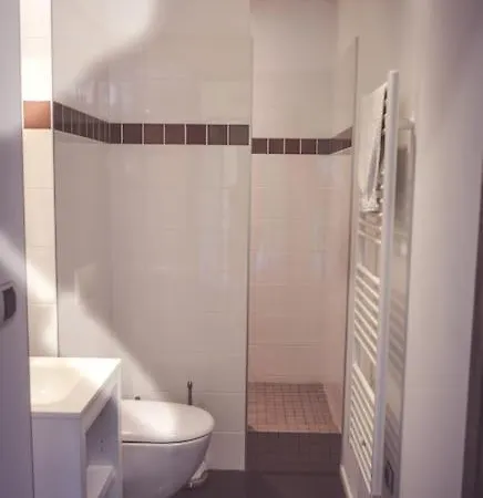 Vila Splendide Chai 700 M2 Bordeaux