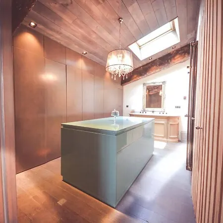 Splendide Chai 700 M2 Villa *