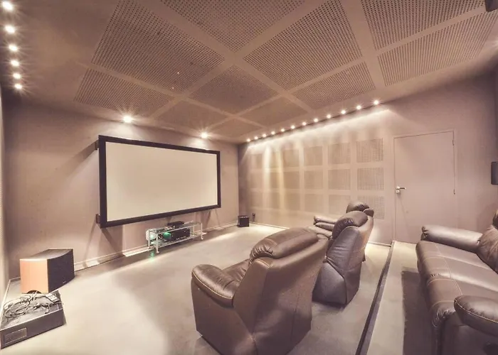 Splendide Chai 700 M2 Villa