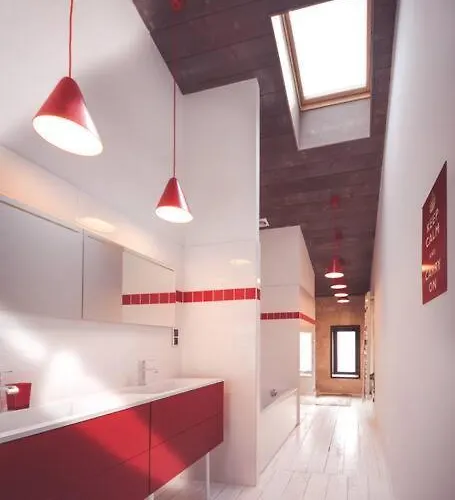 Splendide Chai 700 M2 *