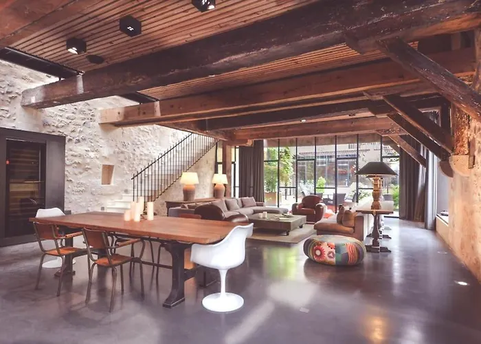 Βίλα Splendide Chai 700 M2 *